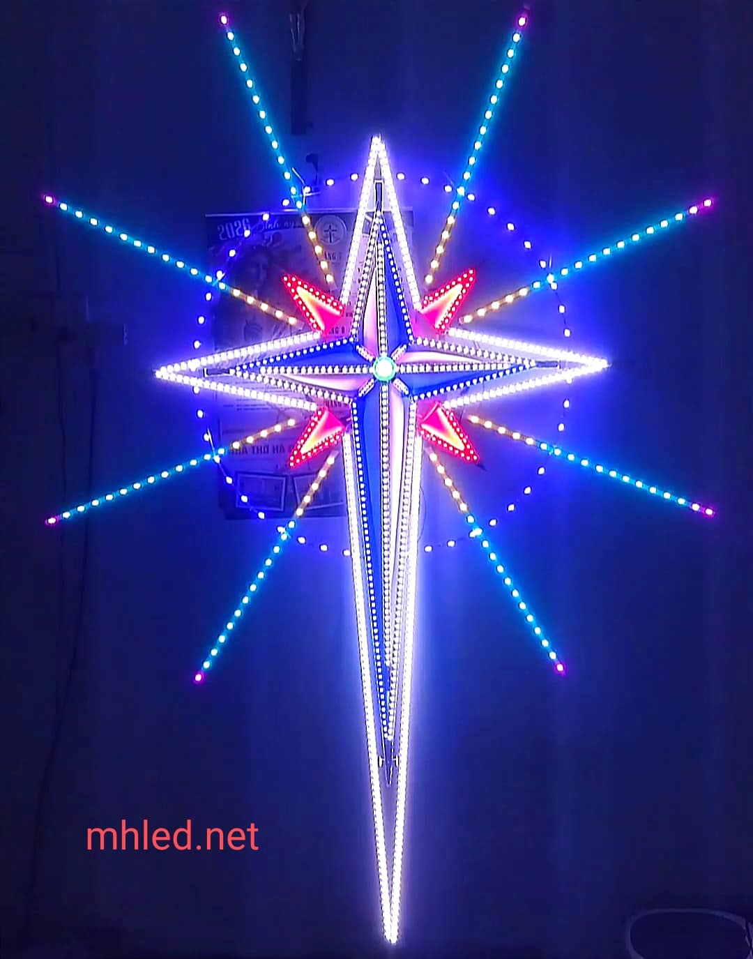ngoi-sao-led-noel-sl8c2ta8tf-2.1m